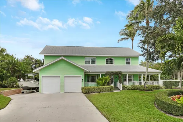 8445 SE Bayberry Ter, Hobe Sound, FL 33455