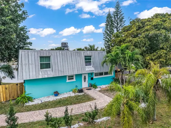 4081 NE 14th Ave, Oakland Park, FL 33334