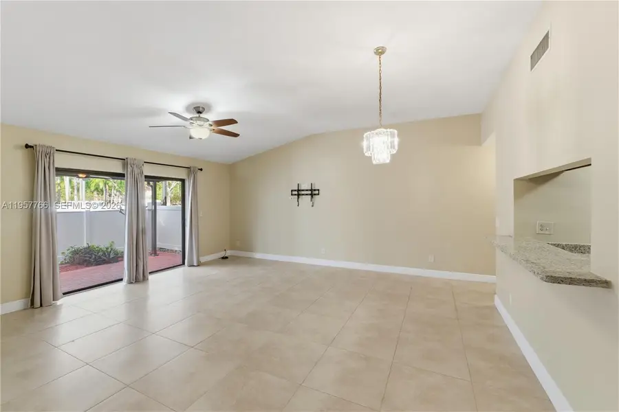 11654 NW 11th St #11654, Pembroke Pines, FL 33026 - Image #2