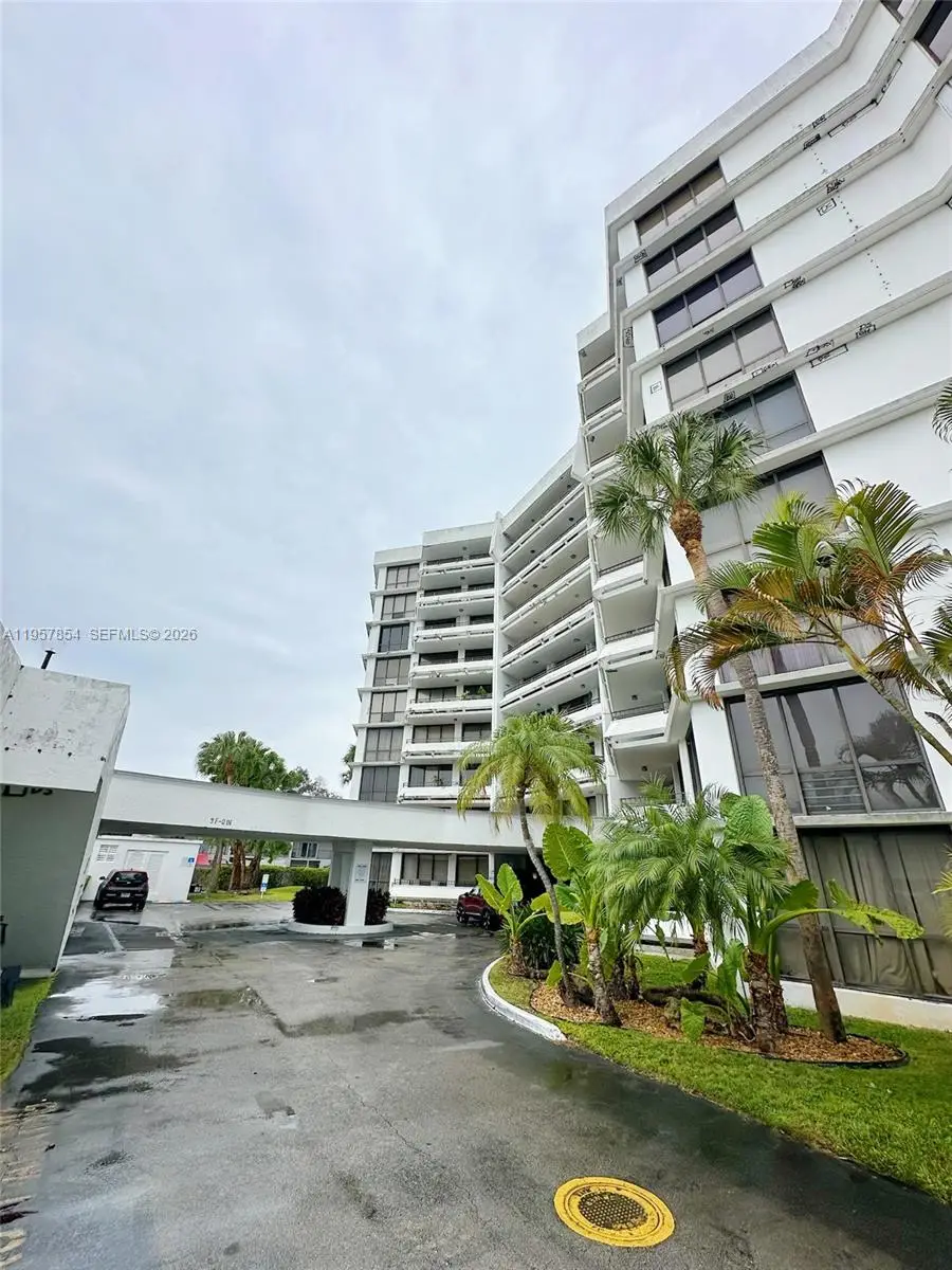 13953 Kendale Lakes Cir #410B, Miami, FL 33183 - #1