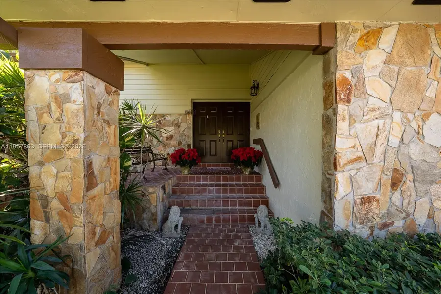 15552 SW 48th St, Miami, FL 33185 - #2