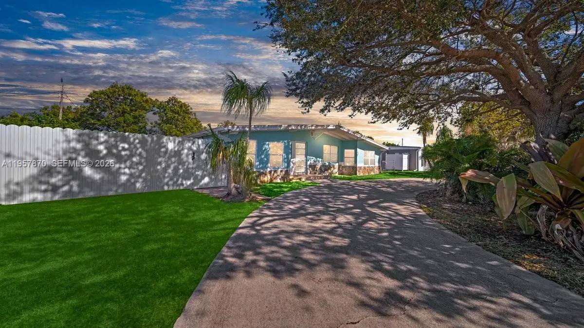 170 Poinsettia Cir Ne, Port Charlotte, FL 33952 - #1