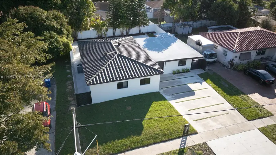 15411 NE 10th Ave, North Miami Beach, FL 33162 - Image #2