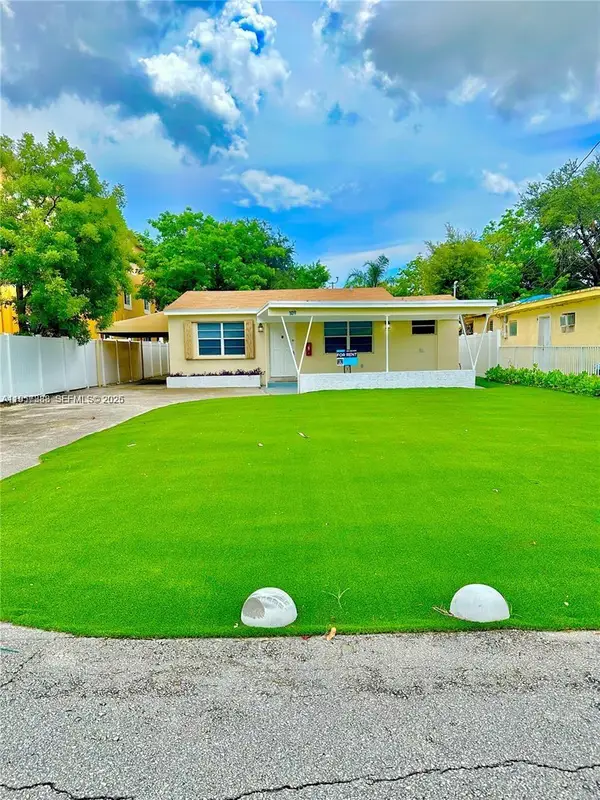 108 NW 3rd Ave, Hallandale Beach, FL 33009