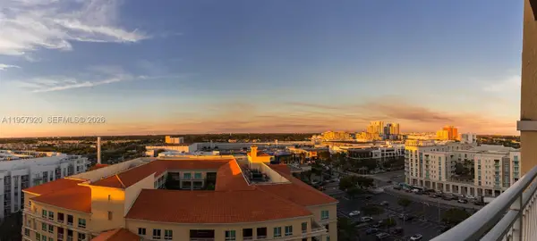 7350 SW 89th St #1203S, Miami, FL 33156