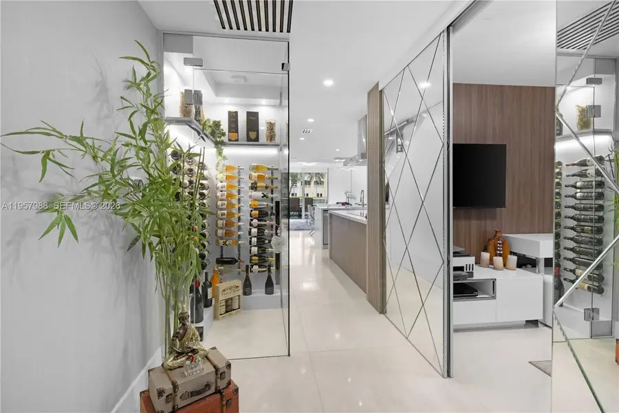 2950 NE 188th St #122, Aventura, FL 33180 - Image #3