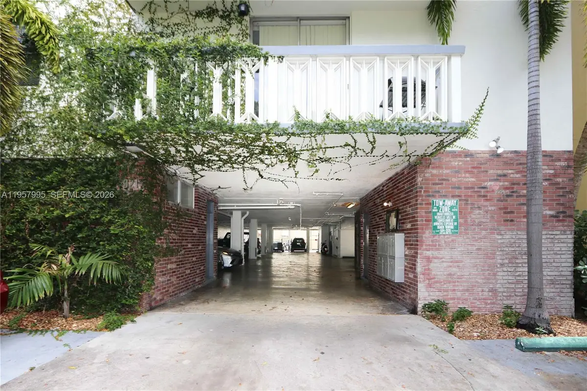 921 Jefferson Ave #3C, Miami Beach, FL 33139 - Image #1