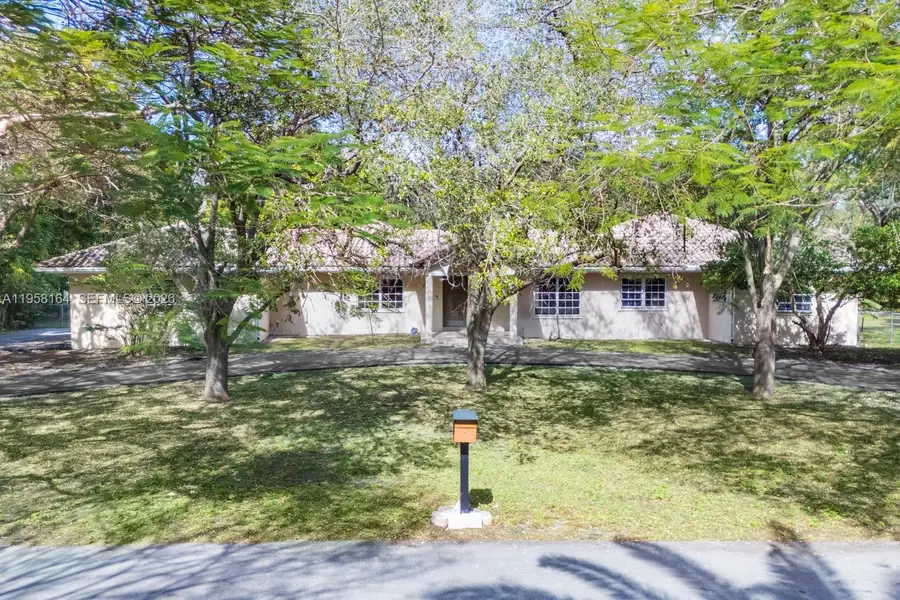 7821 SW 129th Ter, Pinecrest, FL 33156 - Image #2