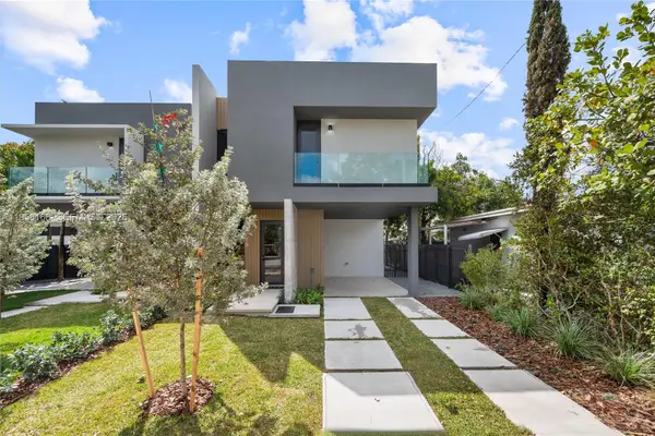 2982 SW 2nd St, Miami, FL 33135