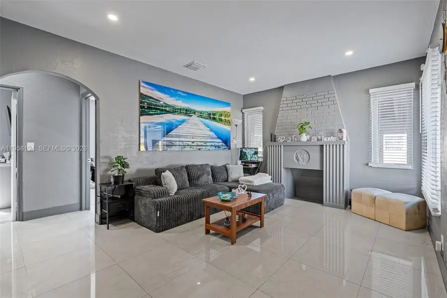 1780 NW 49th St, Miami, FL 33142 - Image #3