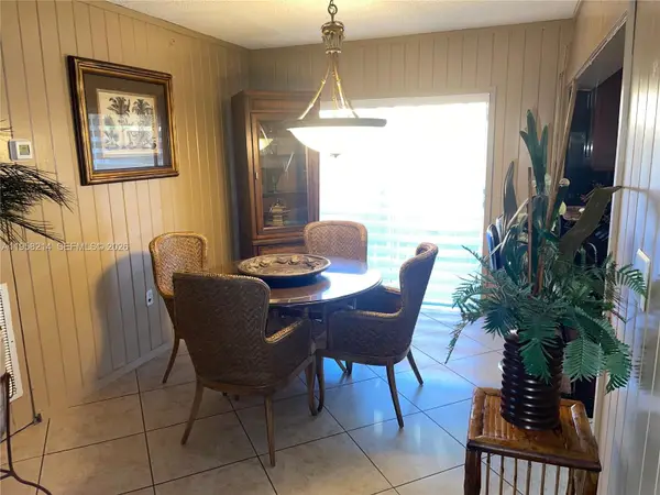 6510 Park St, Hollywood, FL 33024