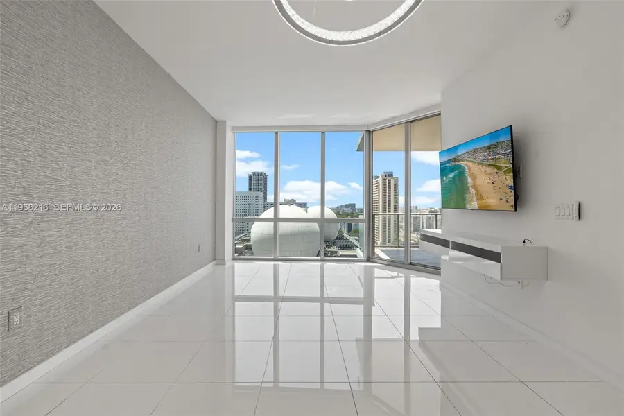 851 NE 1st Ave, Miami, FL 33132 - Image #2