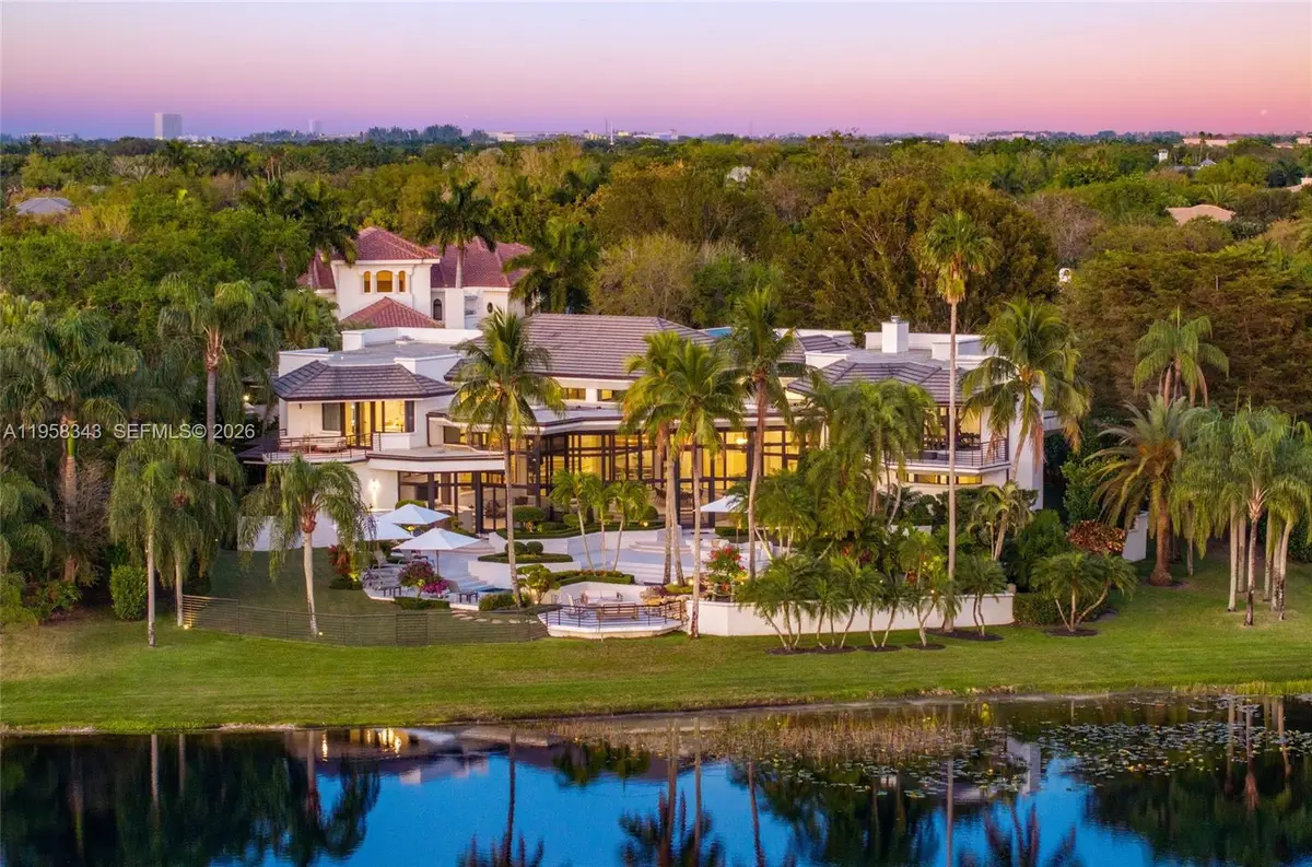 2965 NE Surrey Ln, Weston, FL 33331 - Image #1