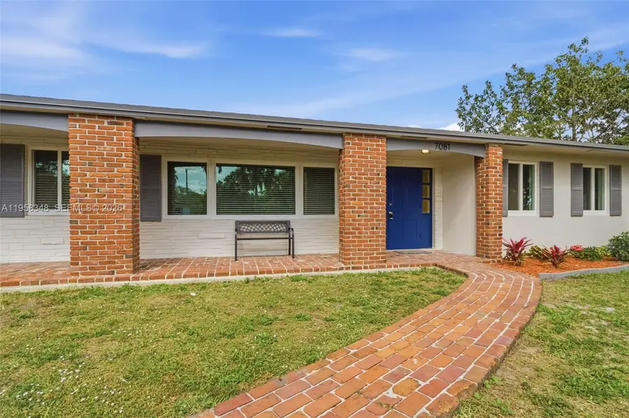 7081 NW 8th Ct, Plantation, FL 33317 - #2