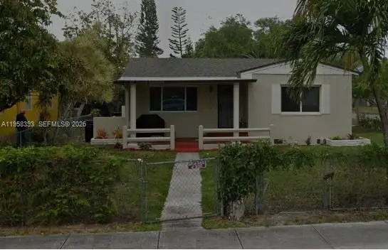 180 Seaman Ave, Opa Locka, FL 33054