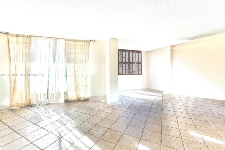 6039 Collins Ave #833, Miami Beach, FL 33140 - Image #3