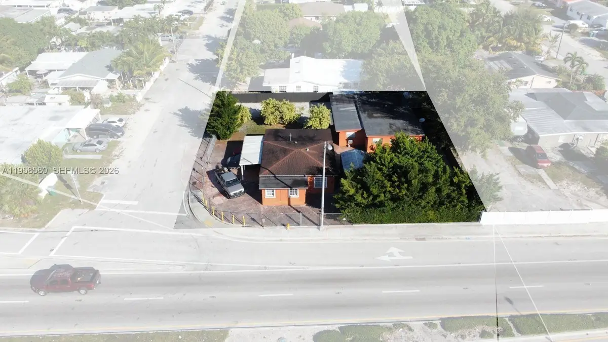 3575 NW 103rd St, Miami, FL 33147 - Image #1