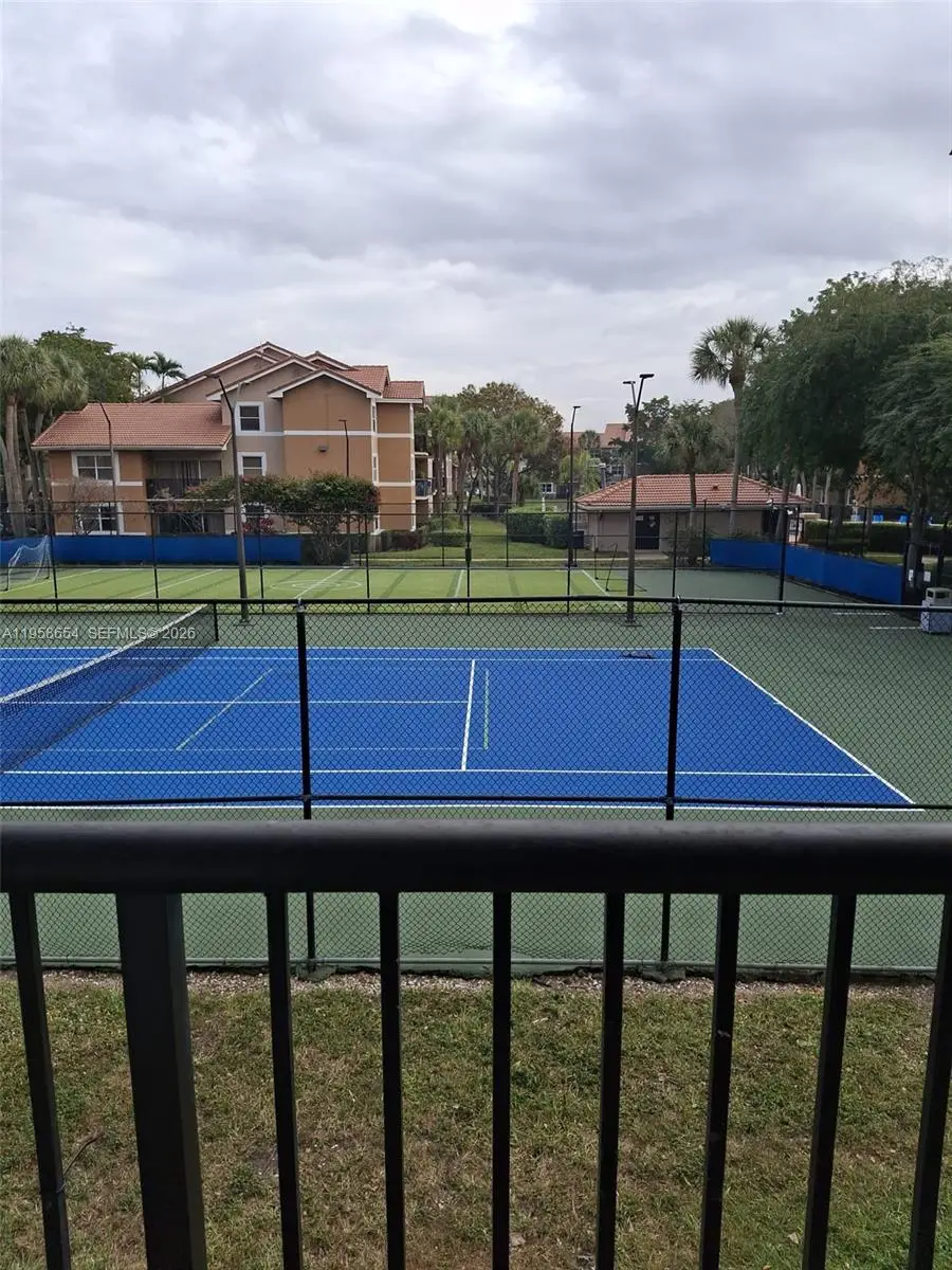 8801 Wiles Rd #208, Coral Springs, FL 33067 - Image #3
