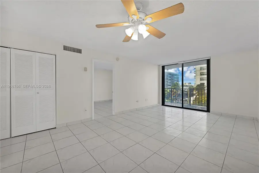 16751 NE 9th Ave #410, North Miami Beach, FL 33162 - Image #2