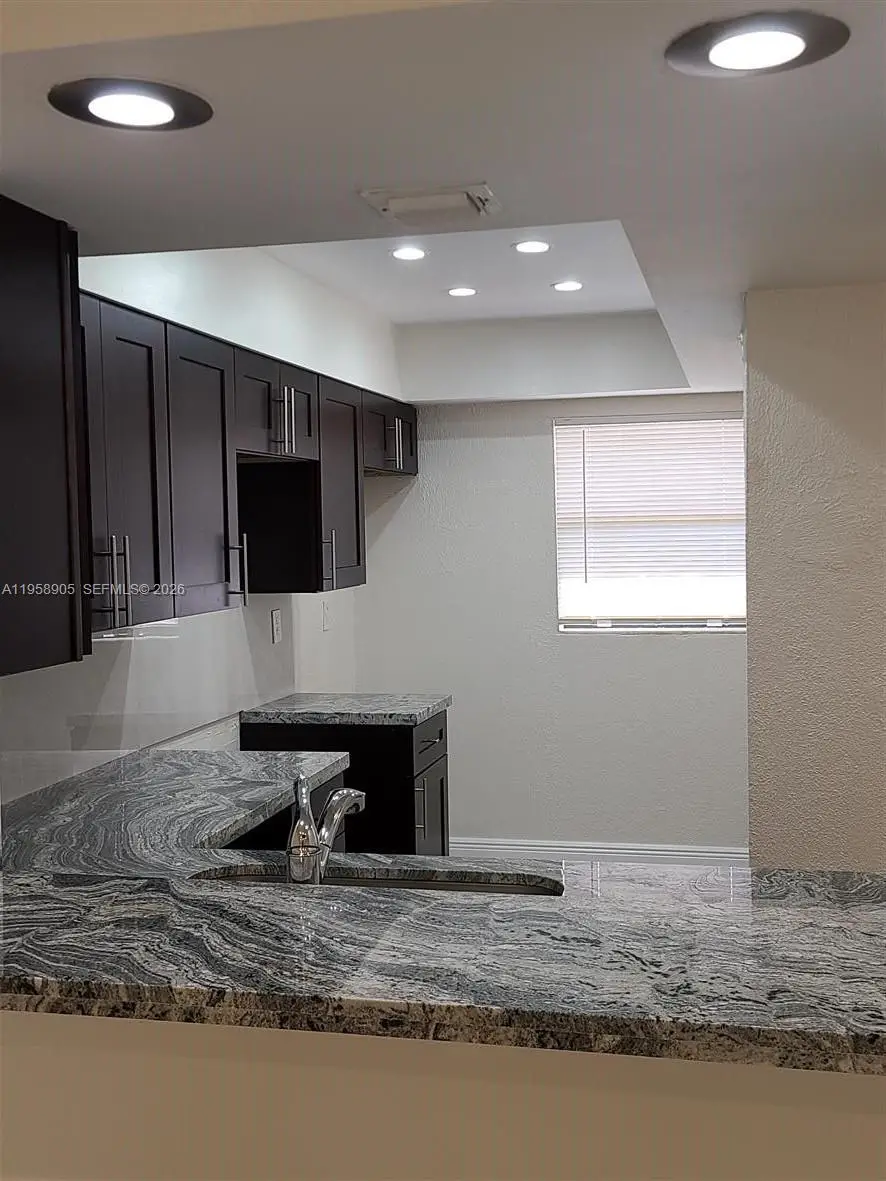 4020 Del Rio Way, Sunrise, FL 33351 - Image #3