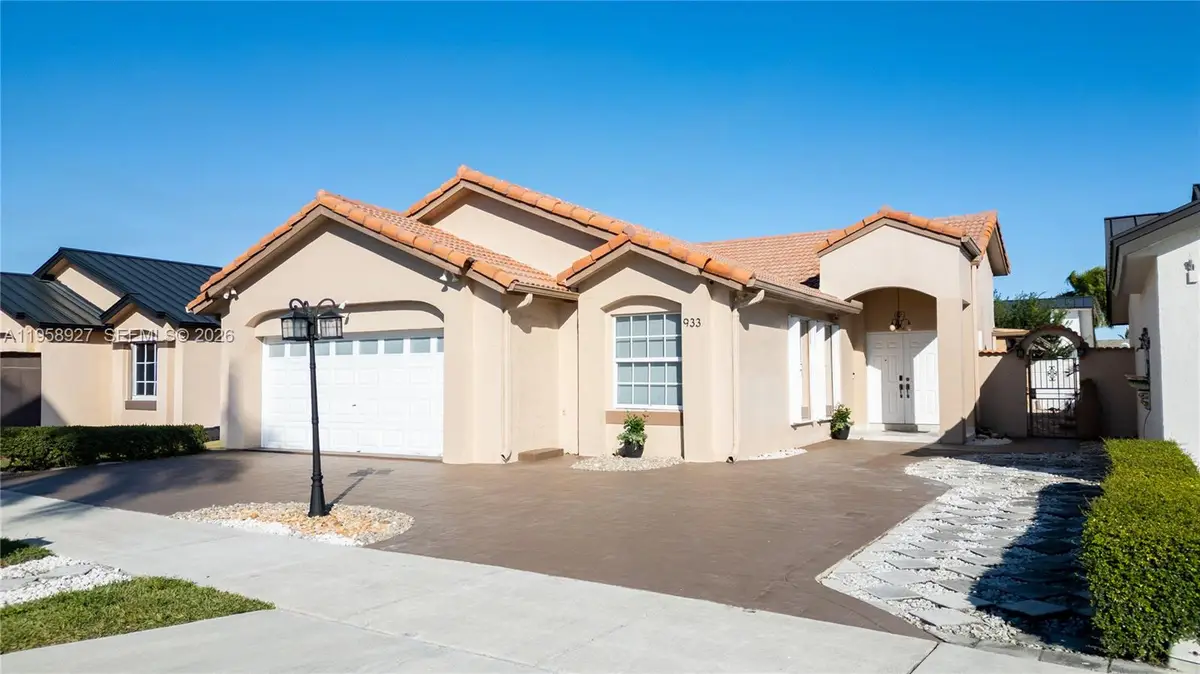 933 NW 133rd Ct, Miami, FL 33182 - Image #1