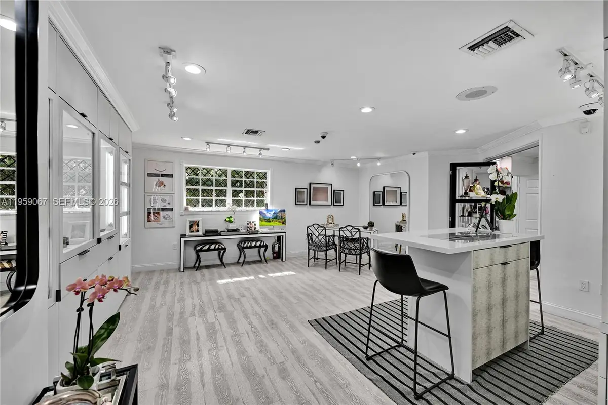 2212 SW 22nd Ave, Miami, FL 33145 - Image #1