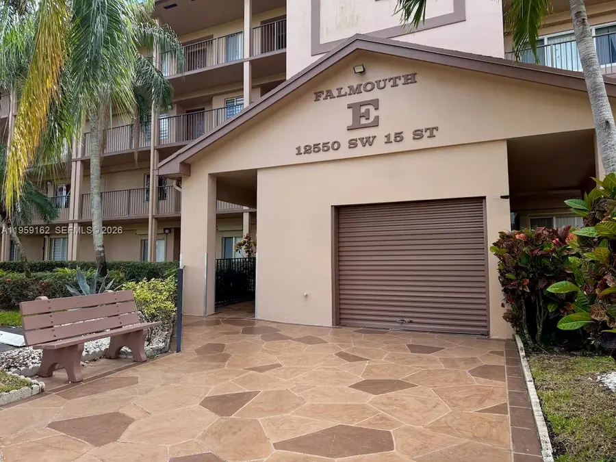 12550 SW 15th St #406E, Pembroke Pines, FL 33027 - Image #2