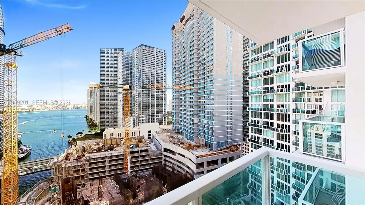 31 SE 5th St #2408, Miami, FL 33131 - #1