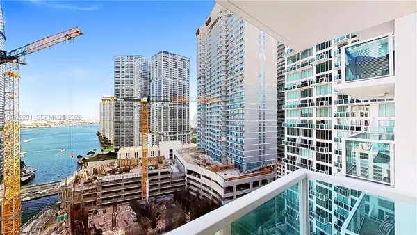 31 SE 5th St #2408, Miami, FL 33131