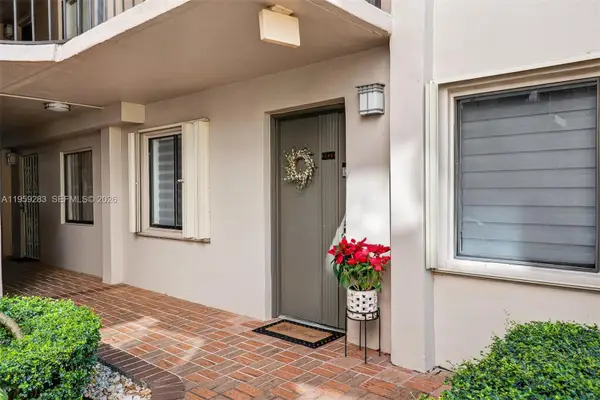 8540 SW 133rd Ave Rd #112, Miami, FL 33183