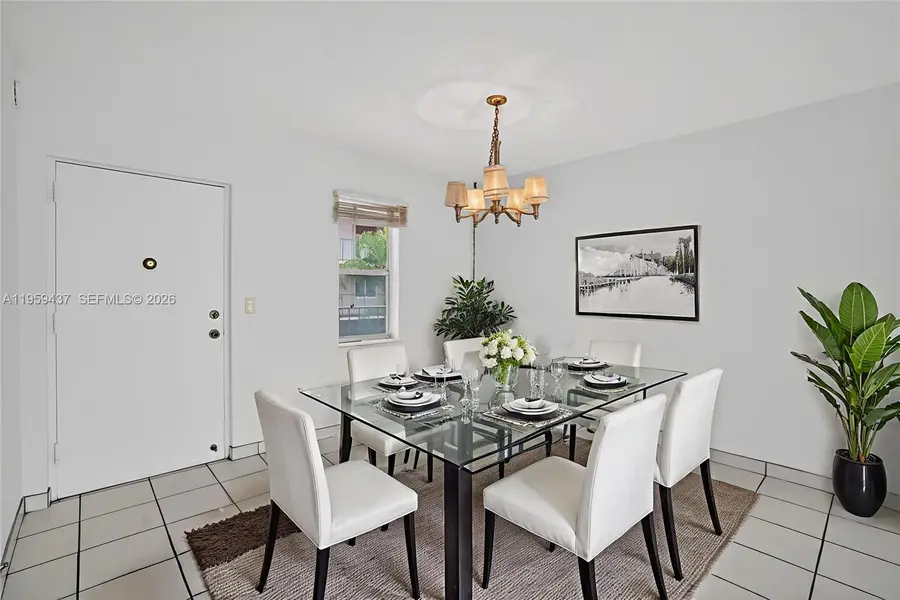2821 Somerset Dr #317, Lauderdale Lakes, FL 33311 - #3