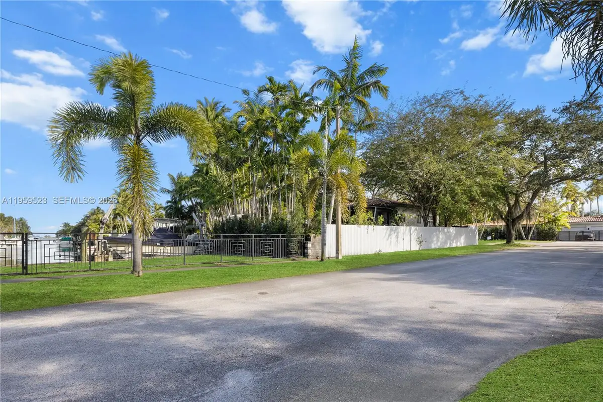 1051 NE 86th St, Miami, FL 33138 - Image #1