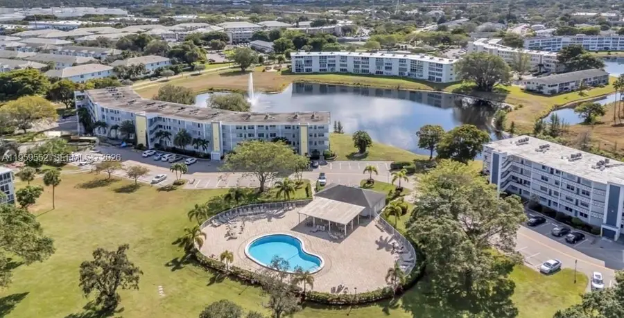 4031 Berkshire #4031, Deerfield Beach, FL 33442 - #2