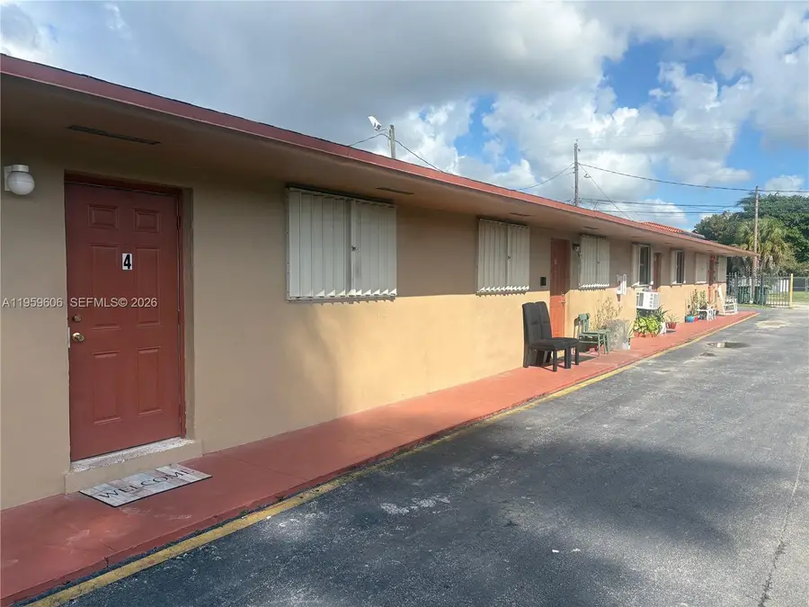 2924 NW 132nd Ter, Opa Locka, FL 33054 - Image #2