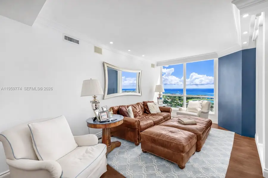 1900 Sunset Harbour Dr #PH03, Miami Beach, FL 33139 - Image #3