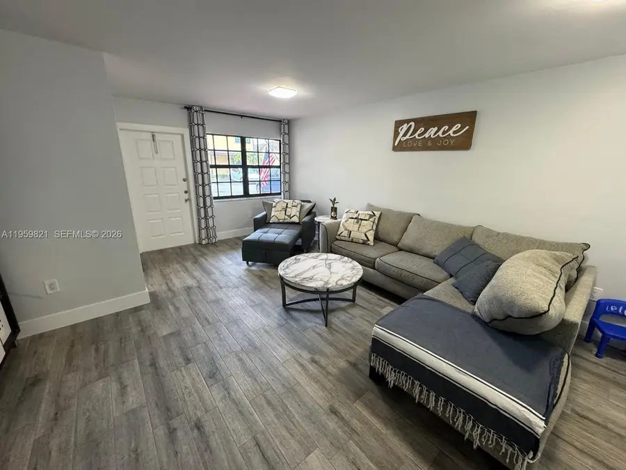 1074 NE 210th Terr, Miami, FL 33179 - Image #3