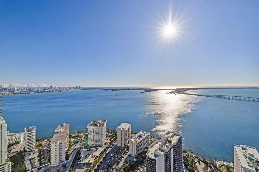 1451 Brickell Ave #4401, Miami, FL 33131 - Image #2