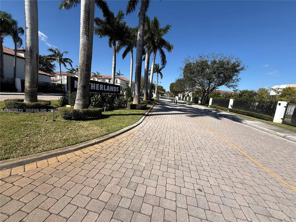 11531 NW 79th Ln, Doral, FL 33178 - Image #1