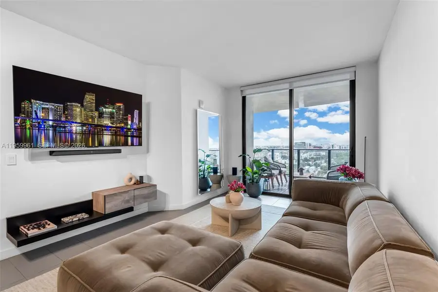 1600 NE 1st Ave #1511, Miami, FL 33132 - Image #2