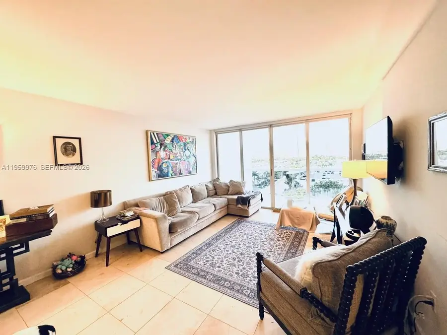 1900 Sunset Harbour Dr #1009, Miami Beach, FL 33139 - Image #3