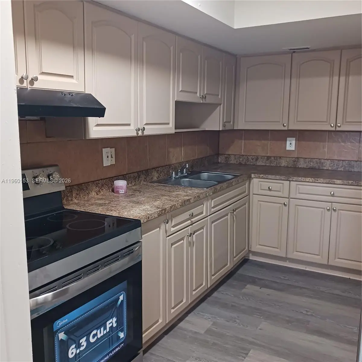 2107 NW 59th Ter #60-E, Lauderhill, FL 33313 - Image #1