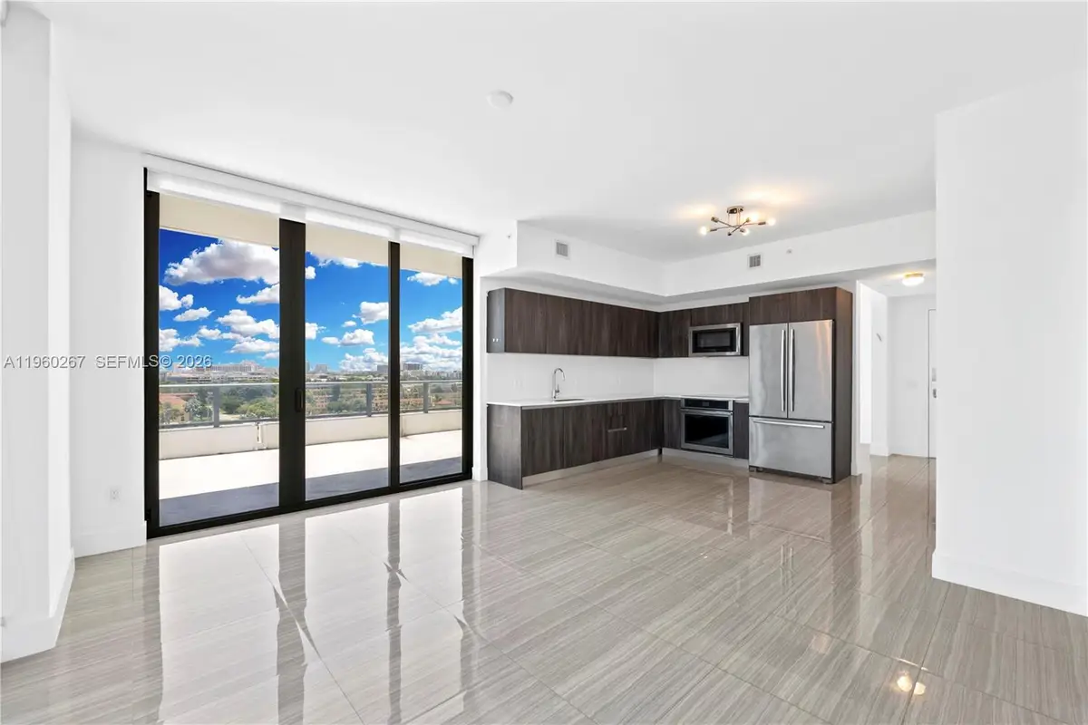 2960 NE 207th St #817, Aventura, FL 33180 - #1