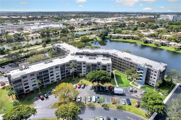 900 Colony Point Cir #505, Pembroke Pines, FL 3306