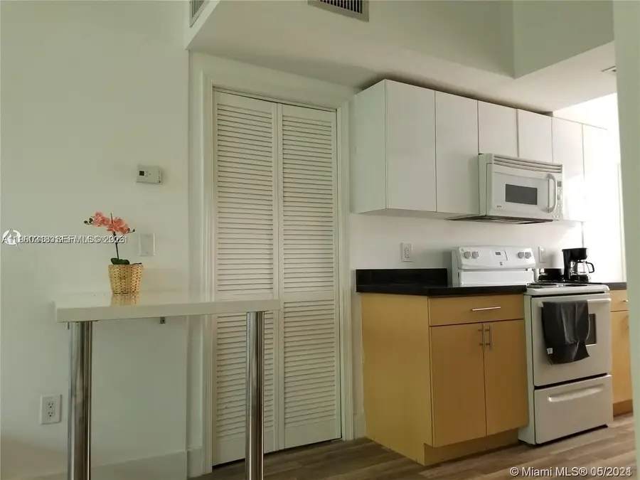 1045 Meridian Ave #4, Miami Beach, FL 33139 - #2