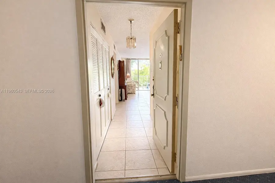 920 NE 169th St #405, North Miami Beach, FL 33162 - Image #3