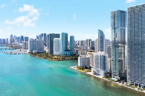 788 NE 23rd St #5302, Miami, FL 33137