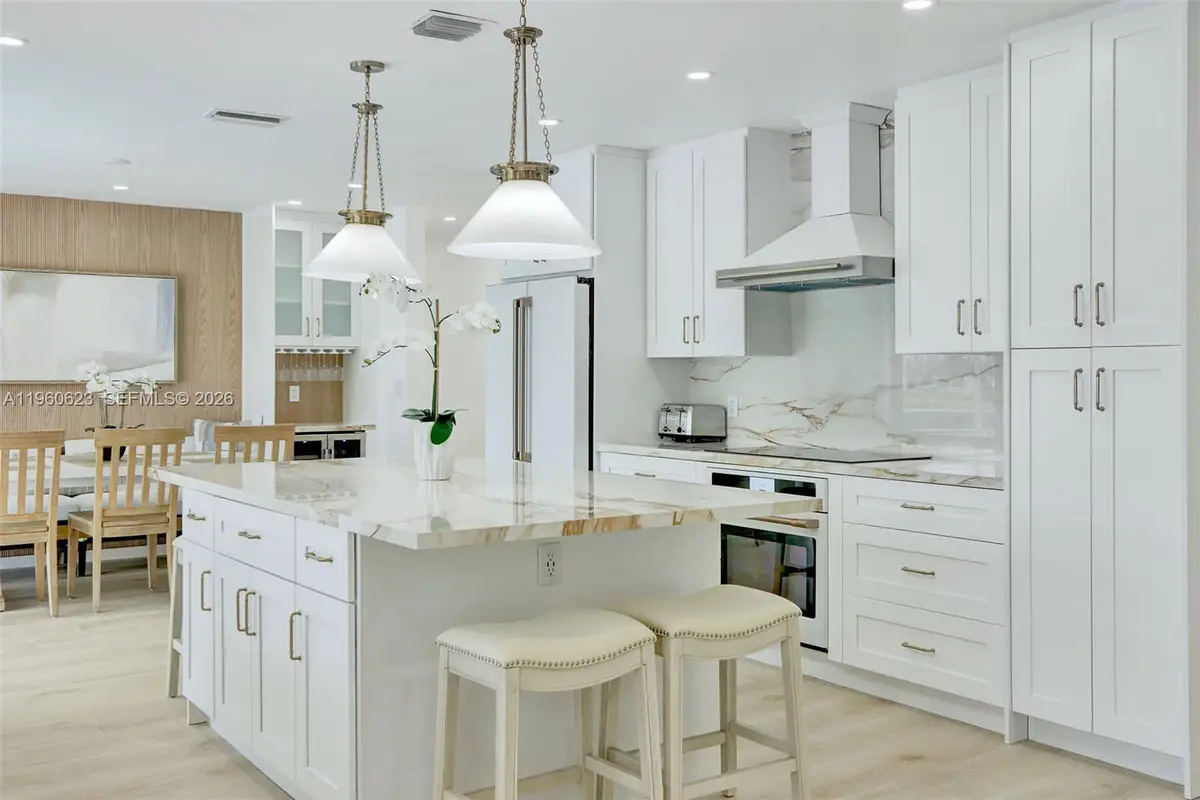 1050 SE 5th Ct, Pompano Beach, FL 33060 - Image #1