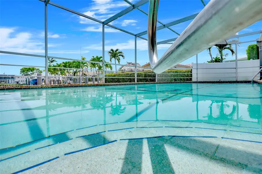 1050 SE 5th Ct, Pompano Beach, FL 33060 - Image #2