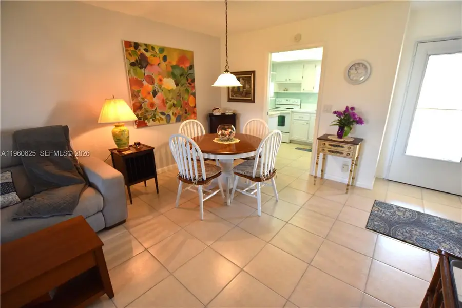 2672 E Emory Dr #D, West Palm Beach, FL 33415 - Image #2