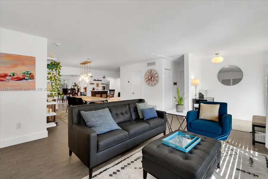 8100 SW 92nd Ct, Miami, FL 33173 - Image #3